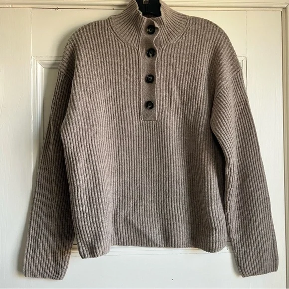 Everlane Sweater Everlane Henley Cashmere Everlane Recashmere